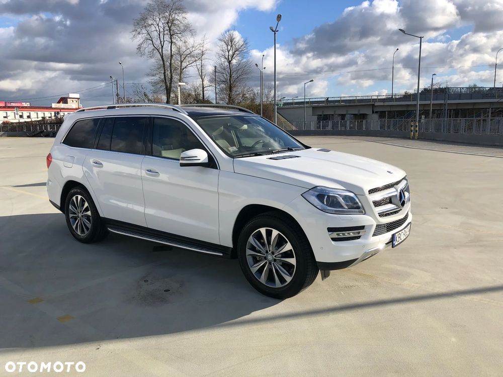 Mercedes-Benz GL 400 4Matic 7G-TRONIC - 14