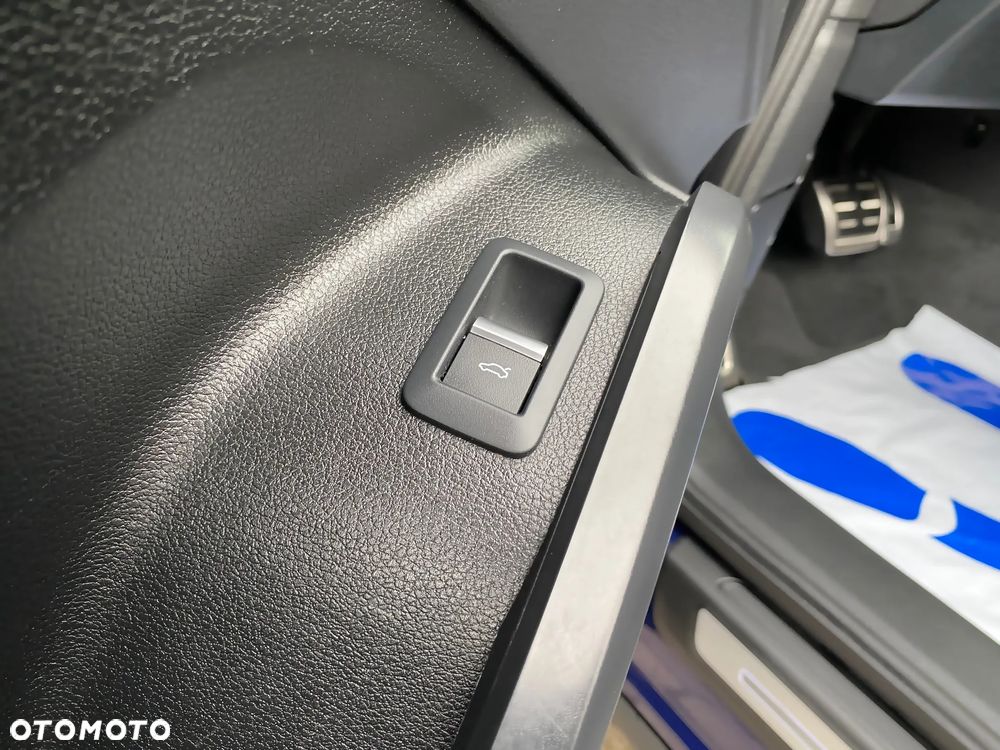 Audi Q5 40 TDI quattro S tronic S line - 25