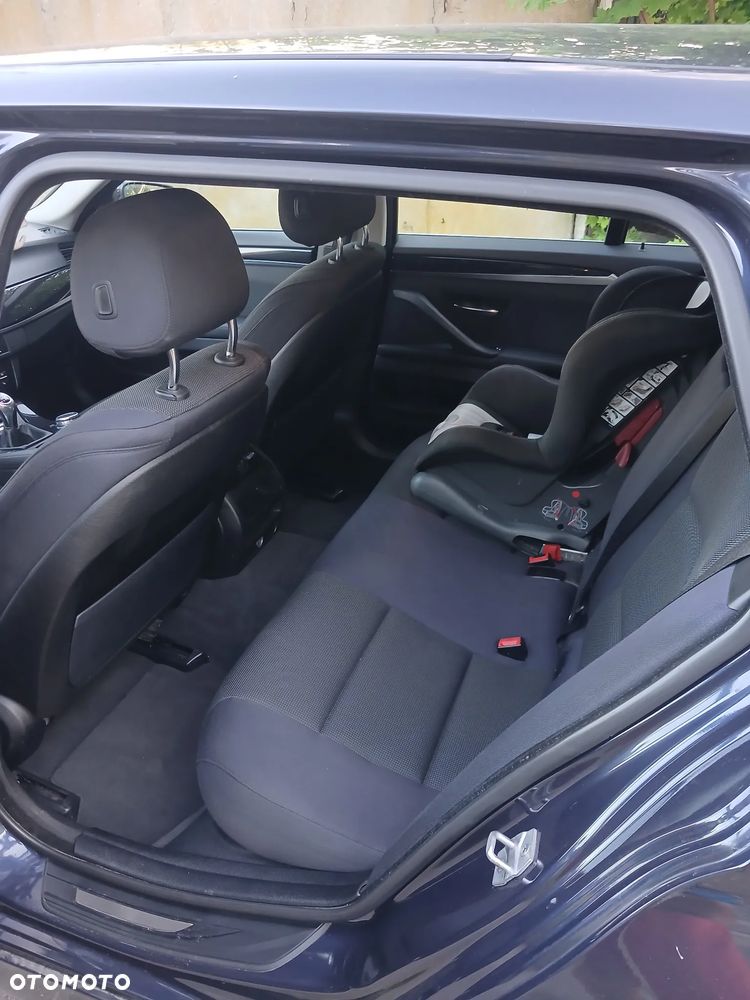 BMW Seria 5 520d - 18