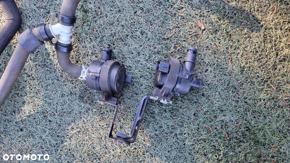 RENAULT MASTER III WĘŻE WODY MAGISTRALA POMPKA PODGRZEWACZ  2.3DCI - 2