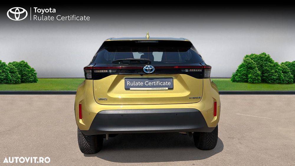 Toyota Yaris Cross 1.5 VVT-i HSD 4x2 Dynamic - 4