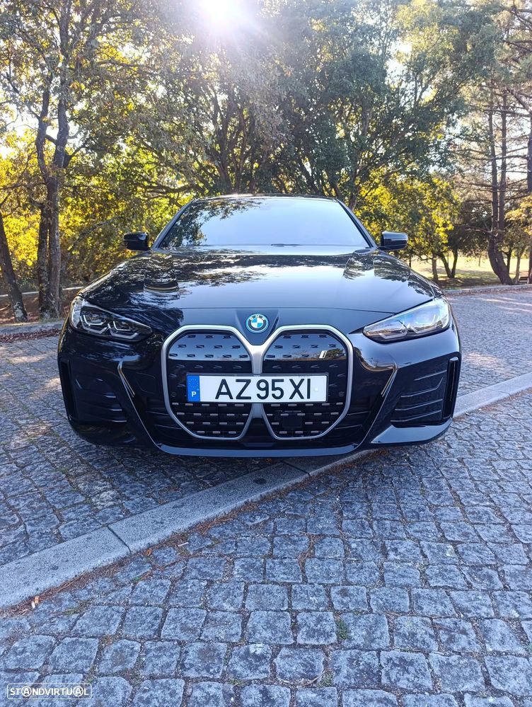 BMW i4 eDrive40 Pack Desportivo M - 2