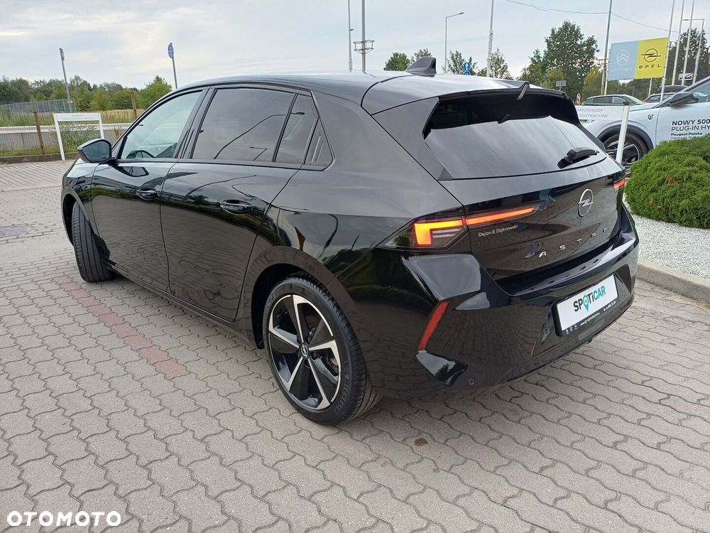 Opel Astra - 3