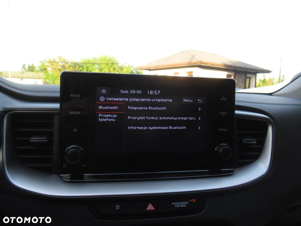 Kia Ceed 1.5 T-GDI M - 21
