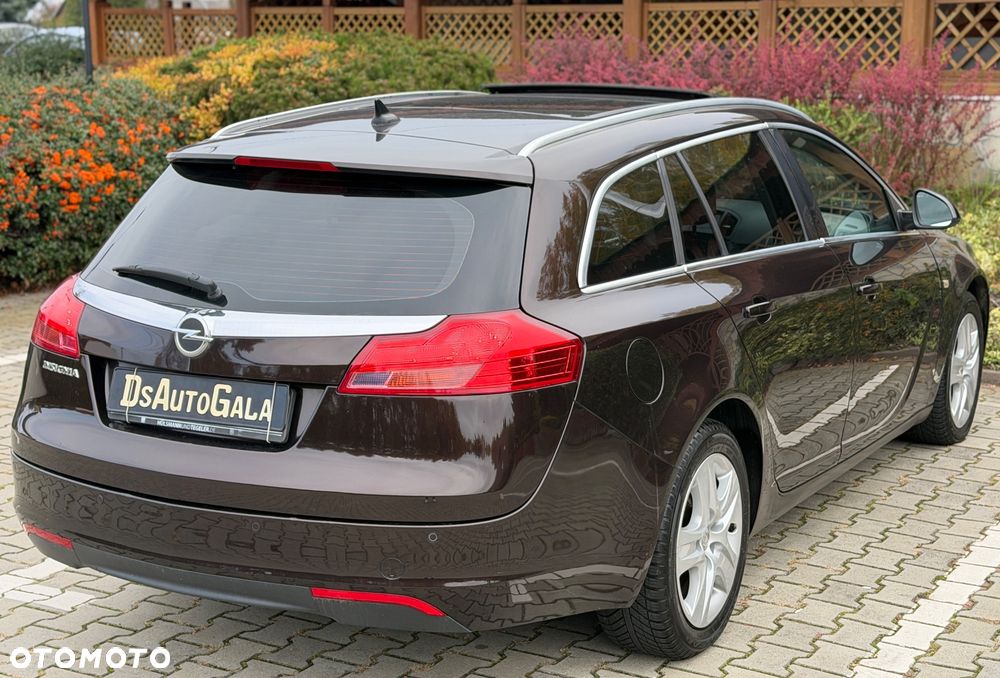 Opel Insignia - 11