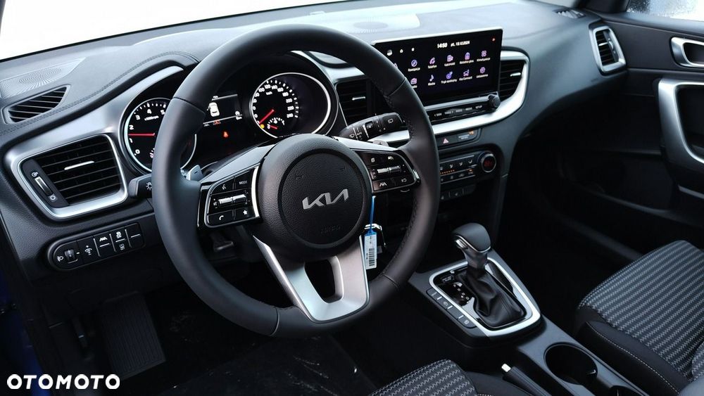 Kia XCeed - 23