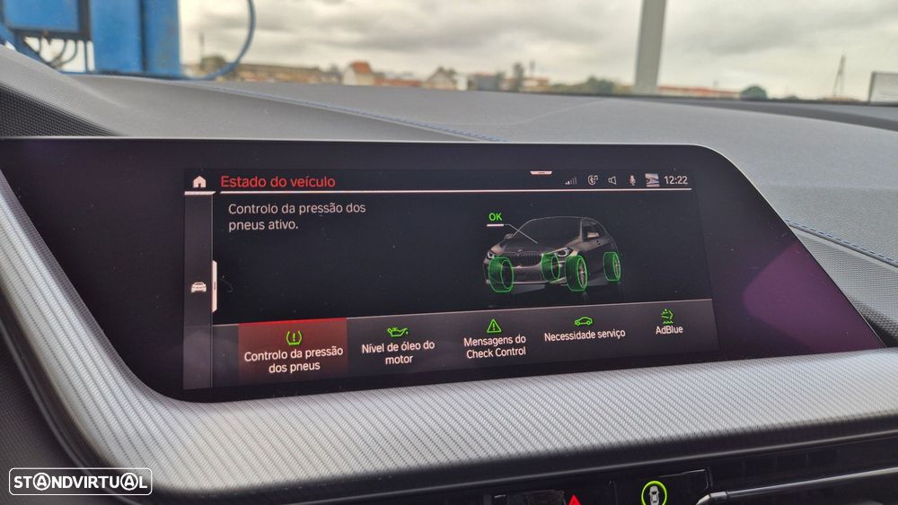 BMW 116 d Pack Desportivo M Auto - 38