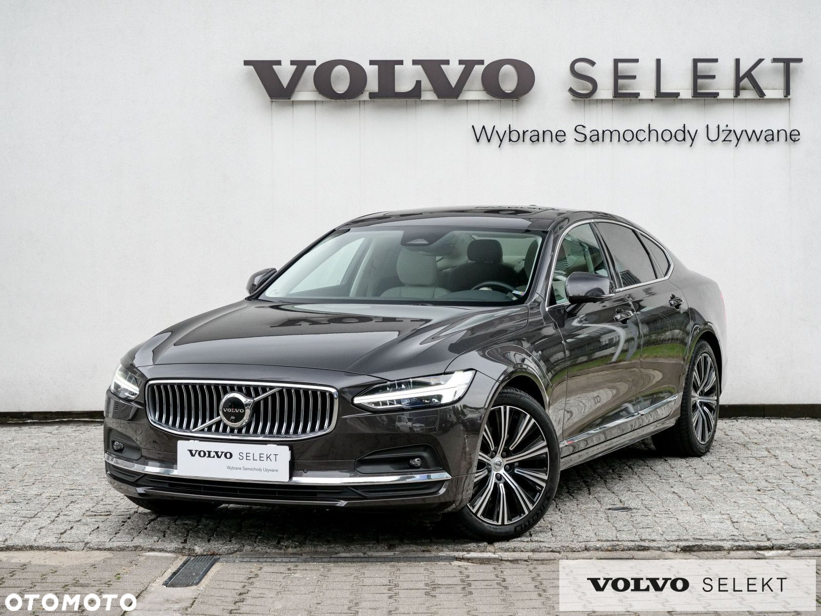 Volvo S90 - 2