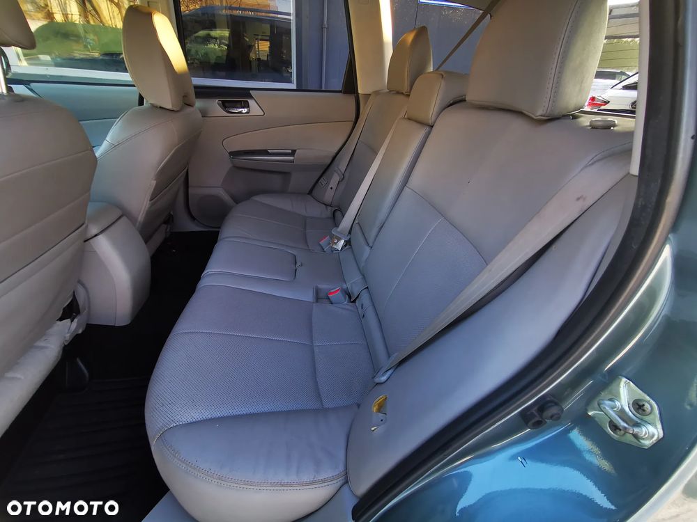 Subaru Forester 2.5 X Limited - 22