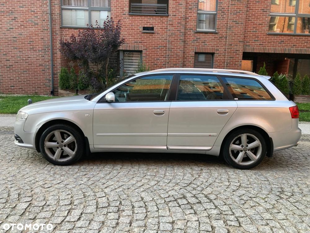 Audi A4 Avant 2.0T FSI - 4
