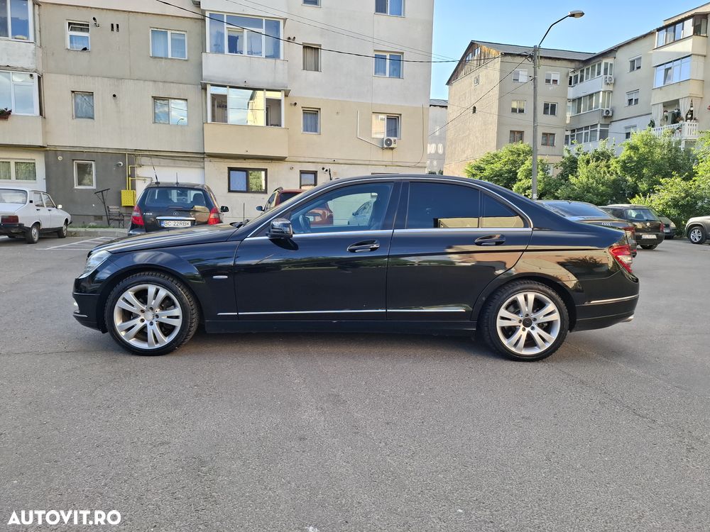 Mercedes-Benz C 200 CGI Automatik BlueEFFICIENCY Avantgarde - 4