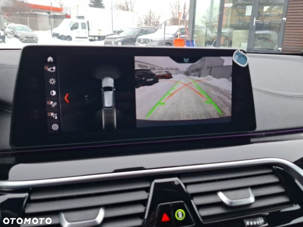 BMW Seria 5 530d Luxury Line - 30