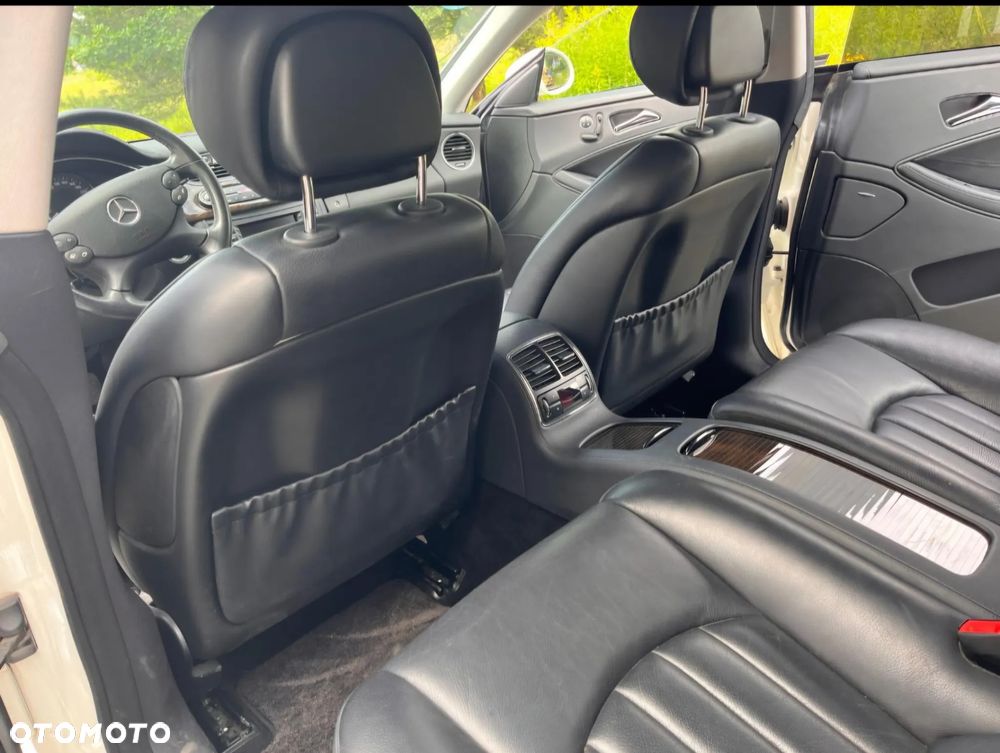 Mercedes-Benz CLS 350 - 12