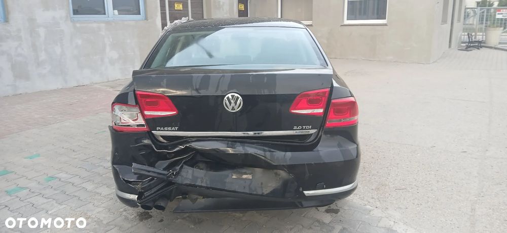 Volkswagen Passat 2.0 Blue TDI DSG SCR Comfortline - 5
