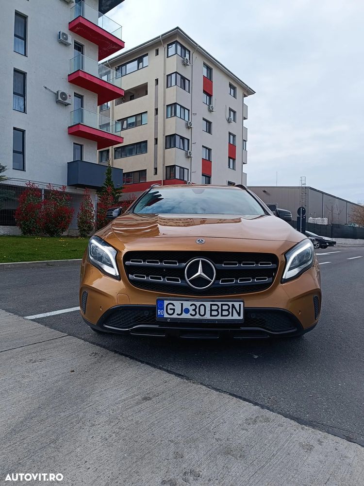 Mercedes-Benz GLA 220 d 4MATIC 7G-DCT Urban - 3