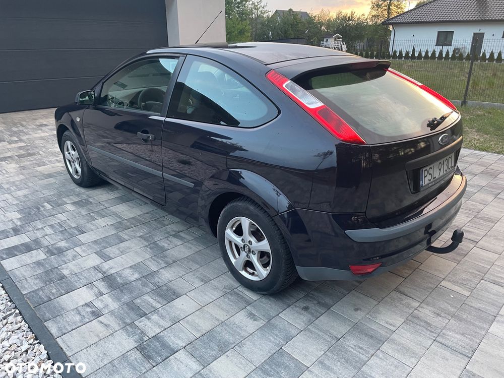 Ford Focus 1.4 Trend - 3