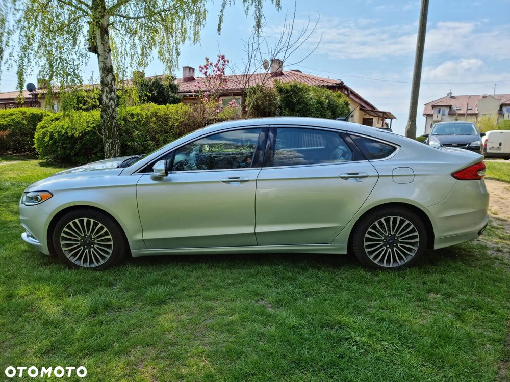 Ford Fusion - 6