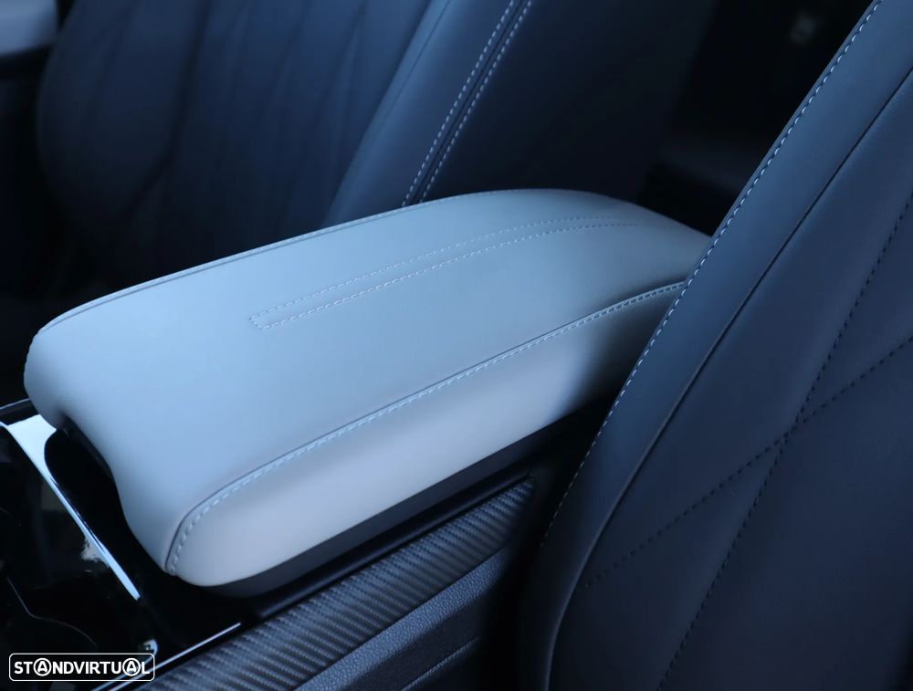 Ford Capri 77 kWh Premium - 29