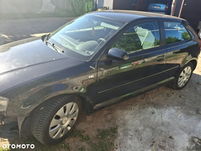 Audi A3 2.0 TDI Ambiente - 5