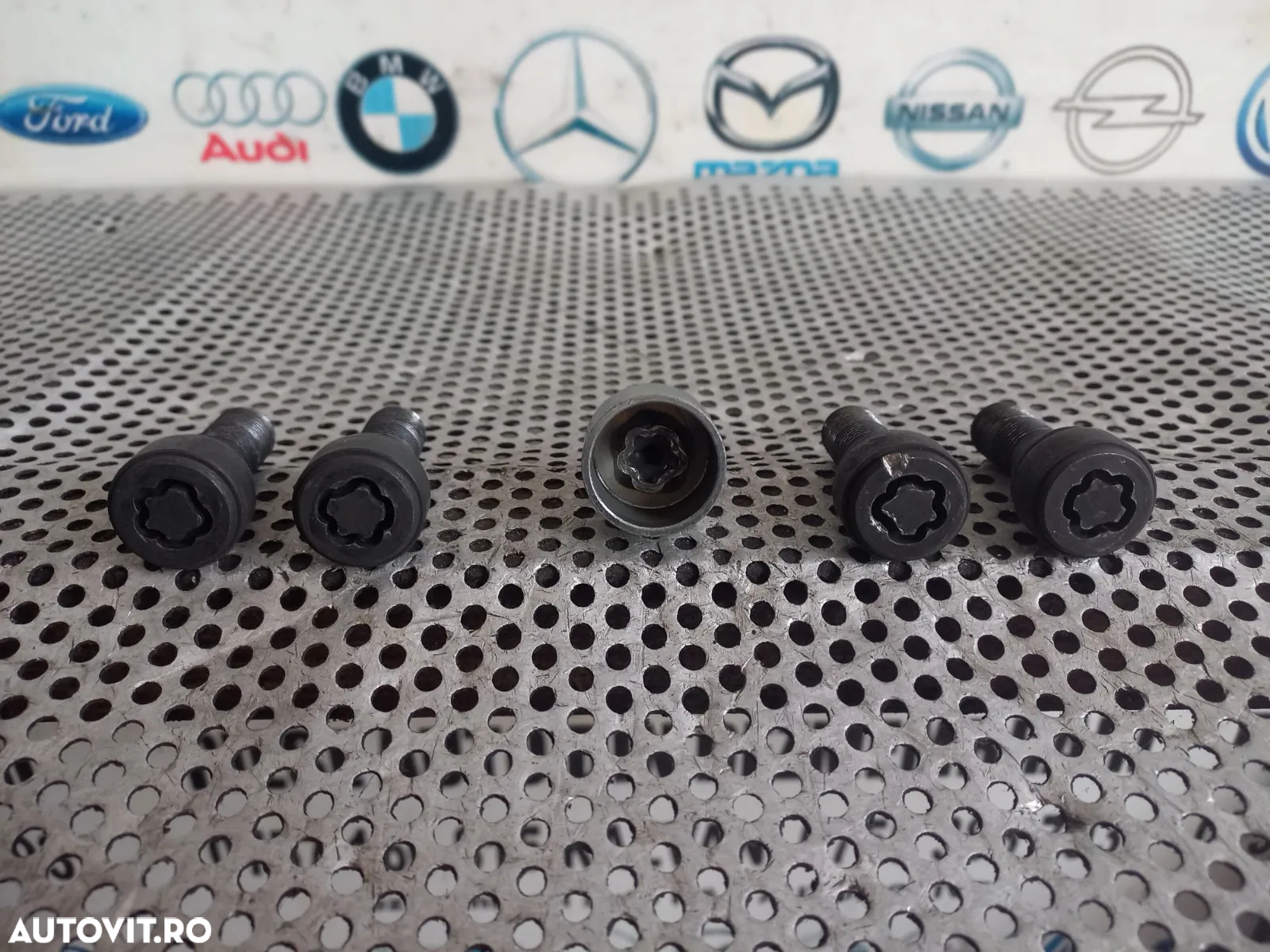 Kit Prezoane Cheie Antifurt Bme F01 F02 F03 F04 F07 F06 F10 F11 F12 F13 F30 F31 F32 F34 F36 F20 F21 - 4