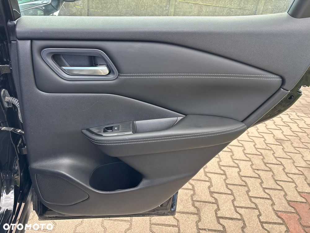 Nissan Qashqai 1.3 DIG-T MHEV Tekna Xtronic - 19