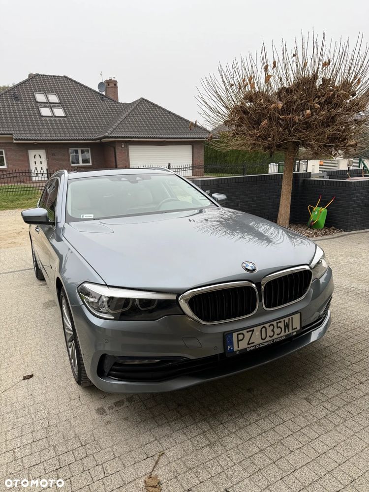 BMW Seria 5 520d Sport Line - 7