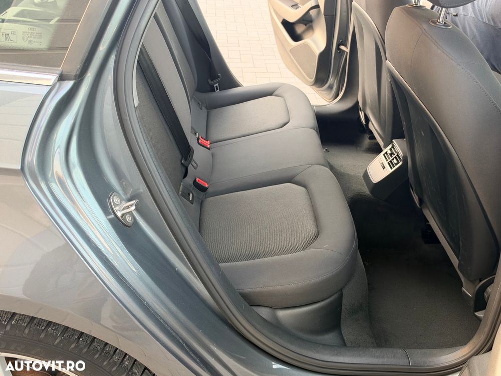 Audi A3 Sportback 30 TDI S tronic sport - 16