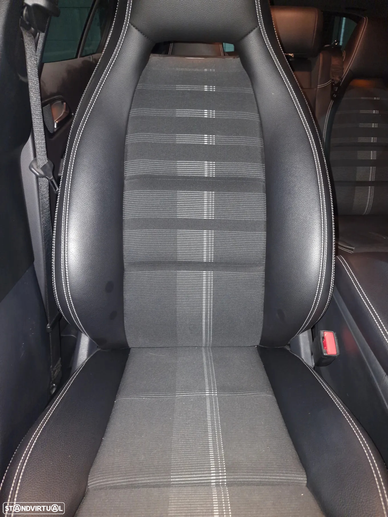 Mercedes-Benz GLA 200 (CDI) d 4Matic 7G-DCT StreetStyle - 12