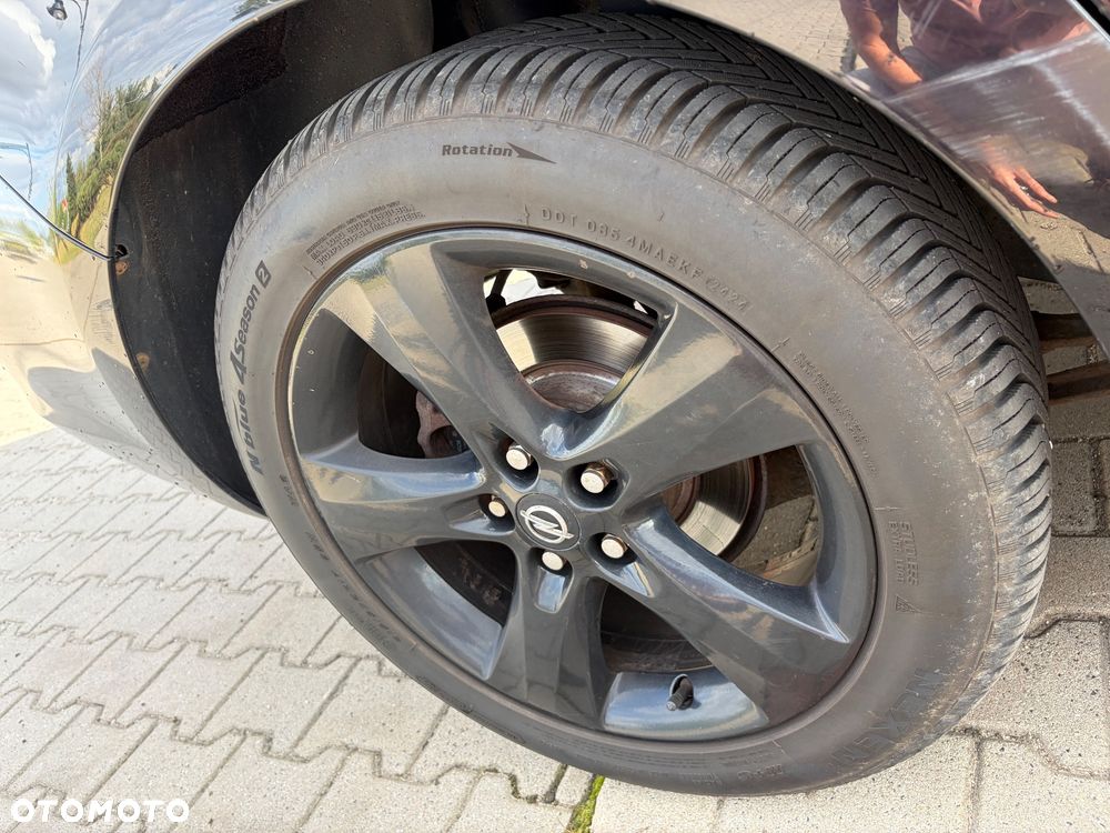 Opel Astra 1.4 T Cosmo - 21
