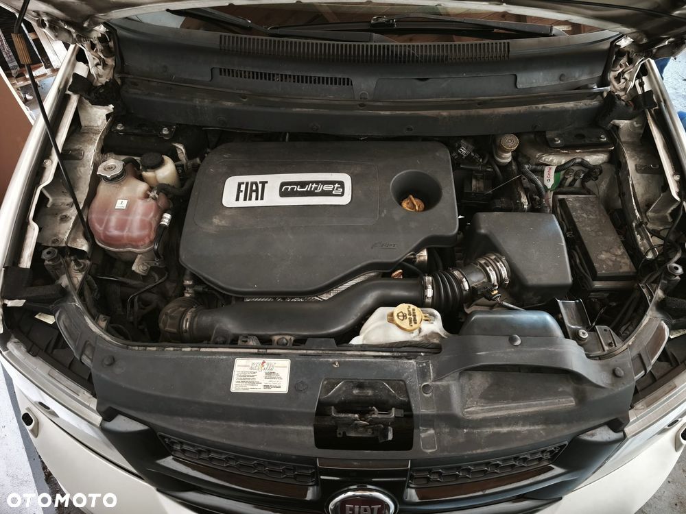 Fiat Freemont 2.0 Multijet Lounge AWD - 5