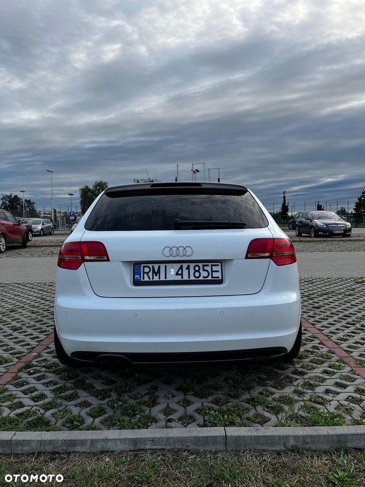 Audi A3 2.0 TDI DPF quattro S line Sportpaket - 7