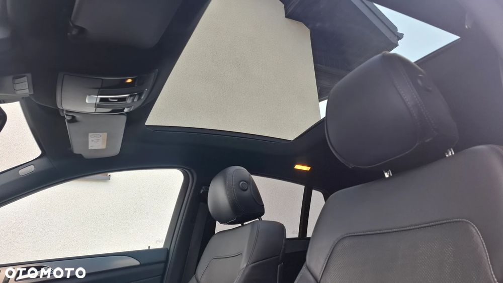 Mercedes-Benz GLE - 20