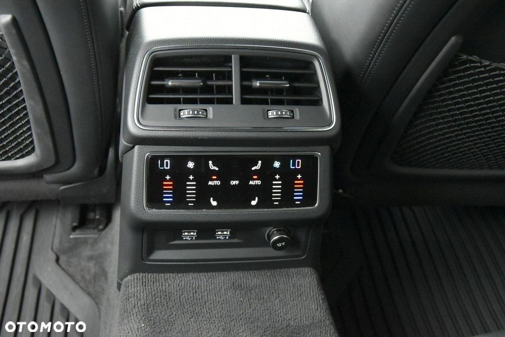 Audi A6 Avant - 16