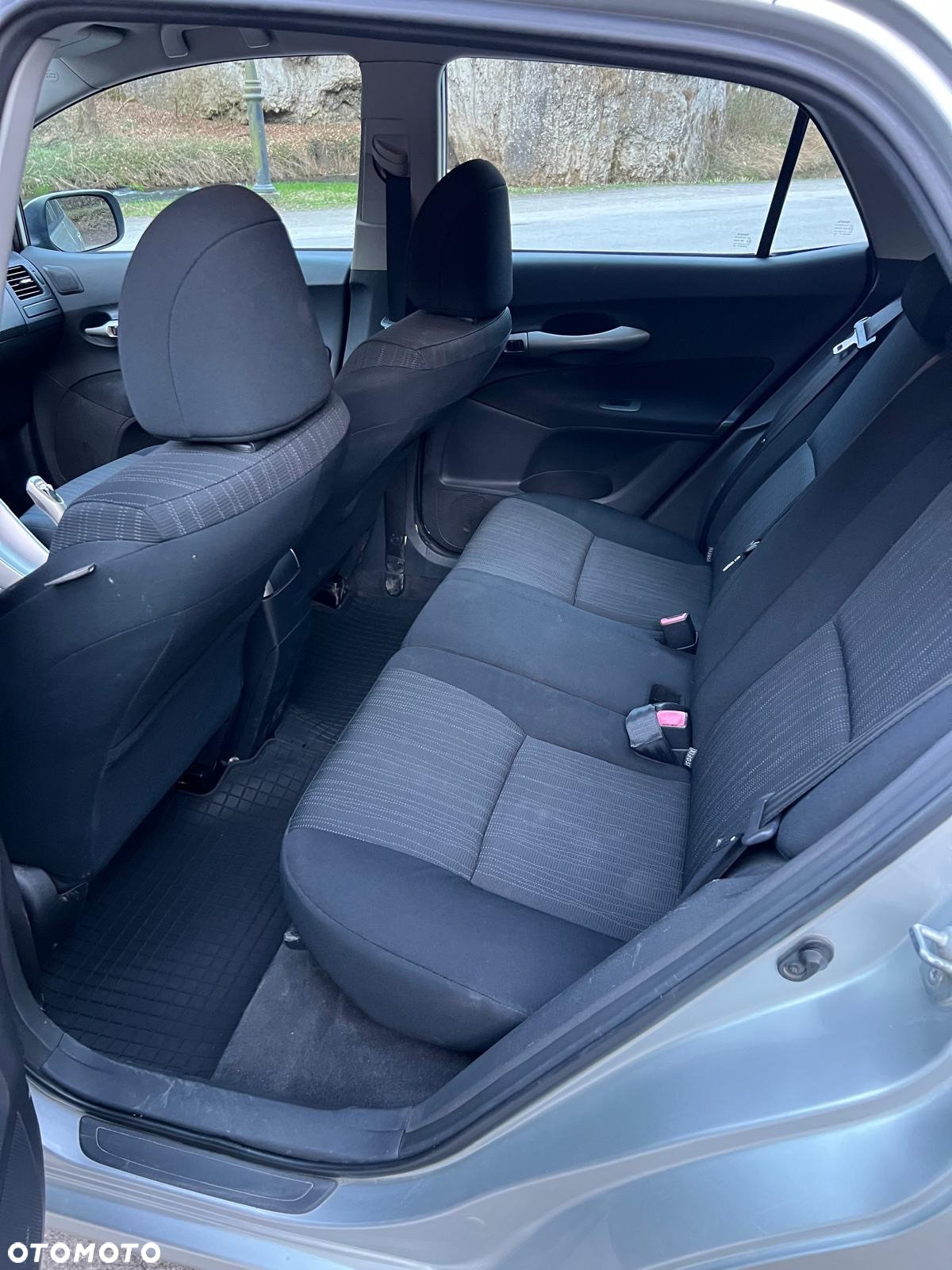 Toyota Auris - 10
