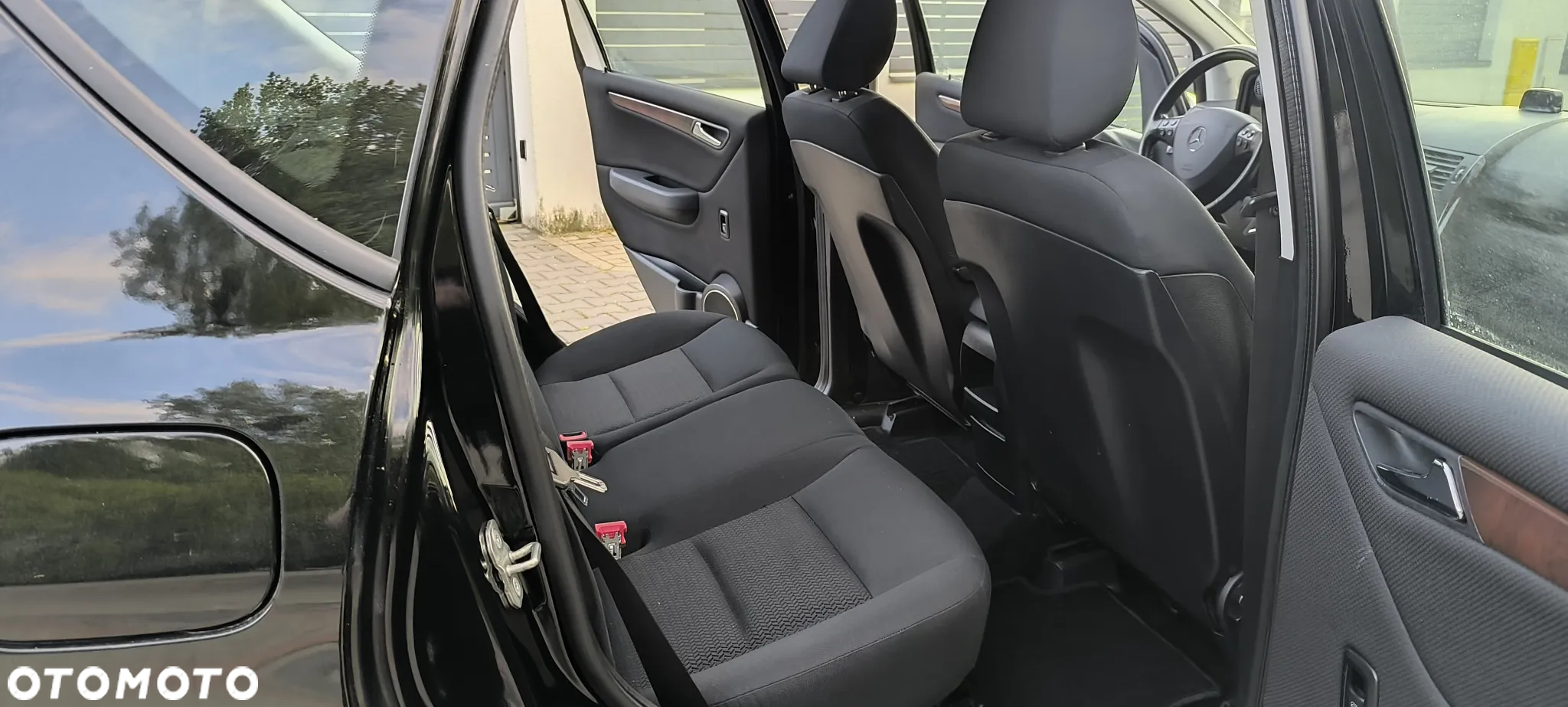 Mercedes-Benz Klasa A 170 Autotronic Elegance - 33