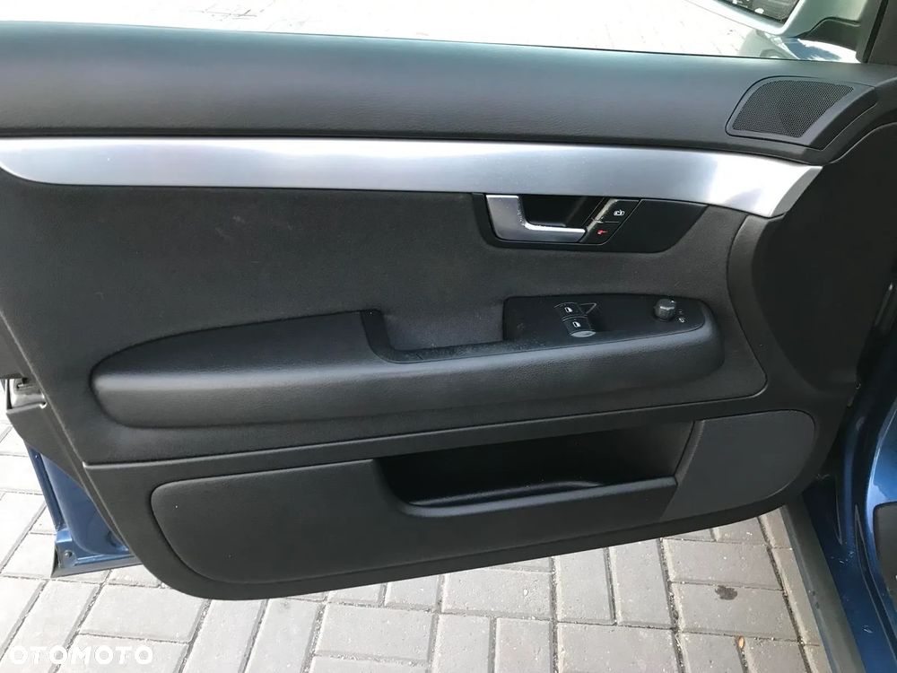 Audi A4 - 22