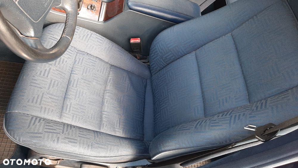 Mercedes-Benz Klasa C 220 CDI Elegance - 12