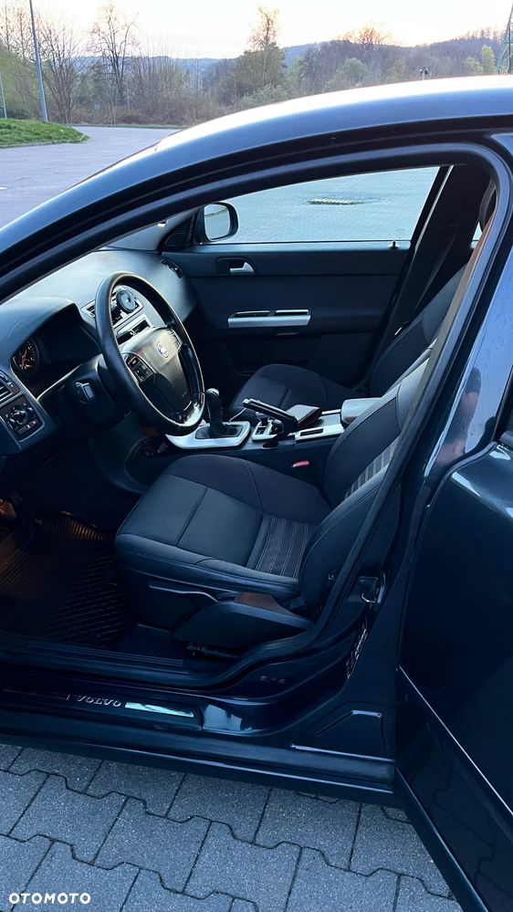 Volvo S40 1.6D DRIVe Momentum Start-Stop - 8