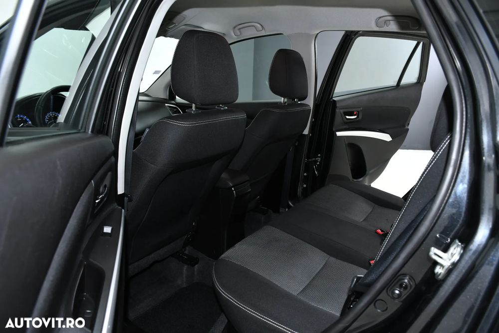 Suzuki S-Cross - 15