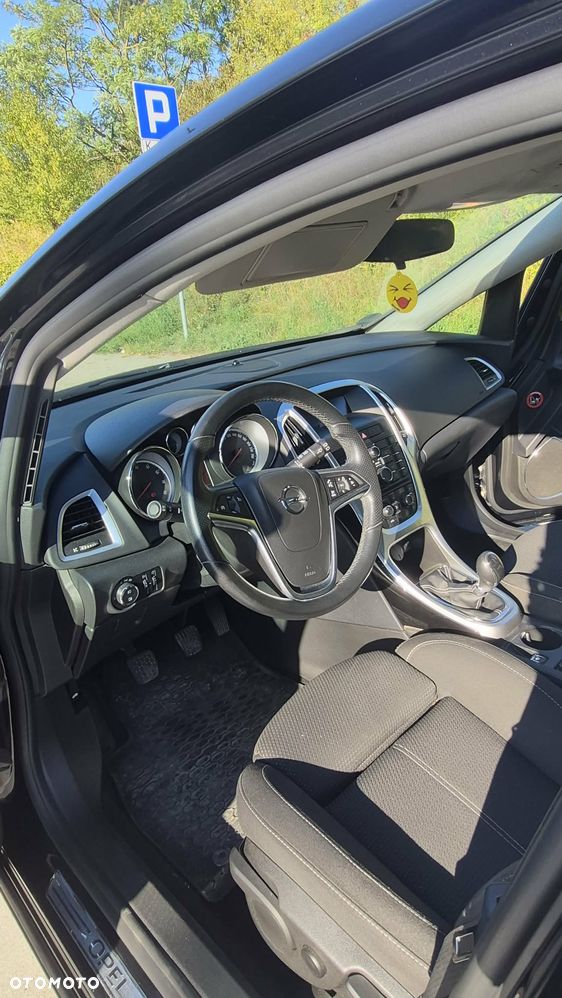 Opel Astra 1.4 T Cosmo - 8