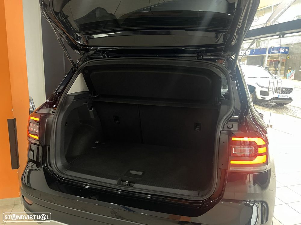 VW T-Cross - 35