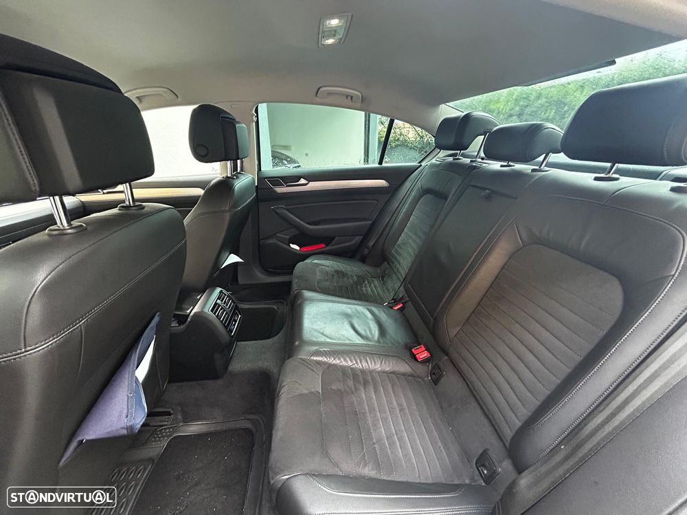 VW Passat 2.0 TDI Highline DSG - 7