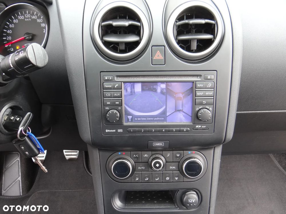 Nissan Qashqai+2 2.0 Tekna - 27