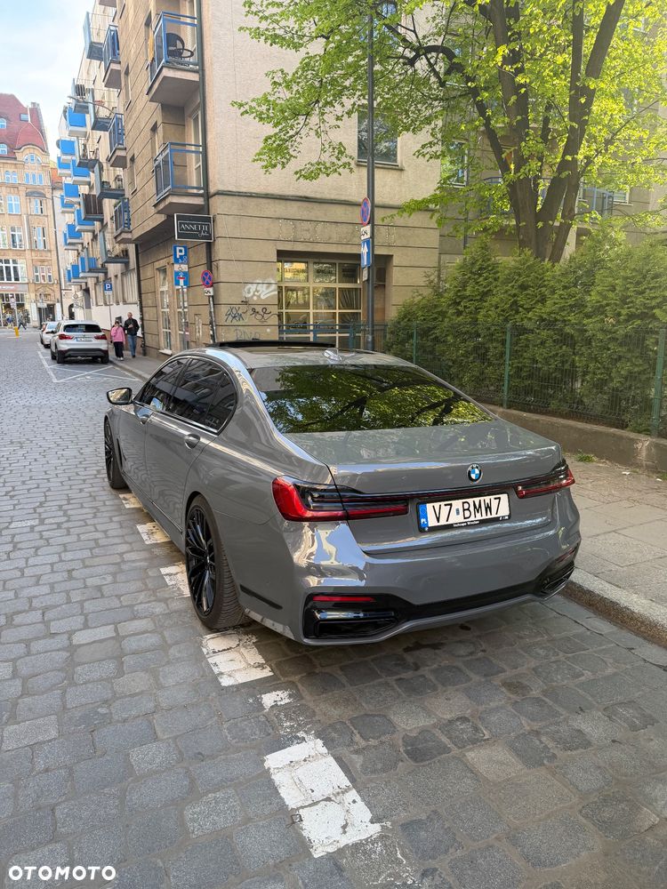 BMW Seria 7 - 19