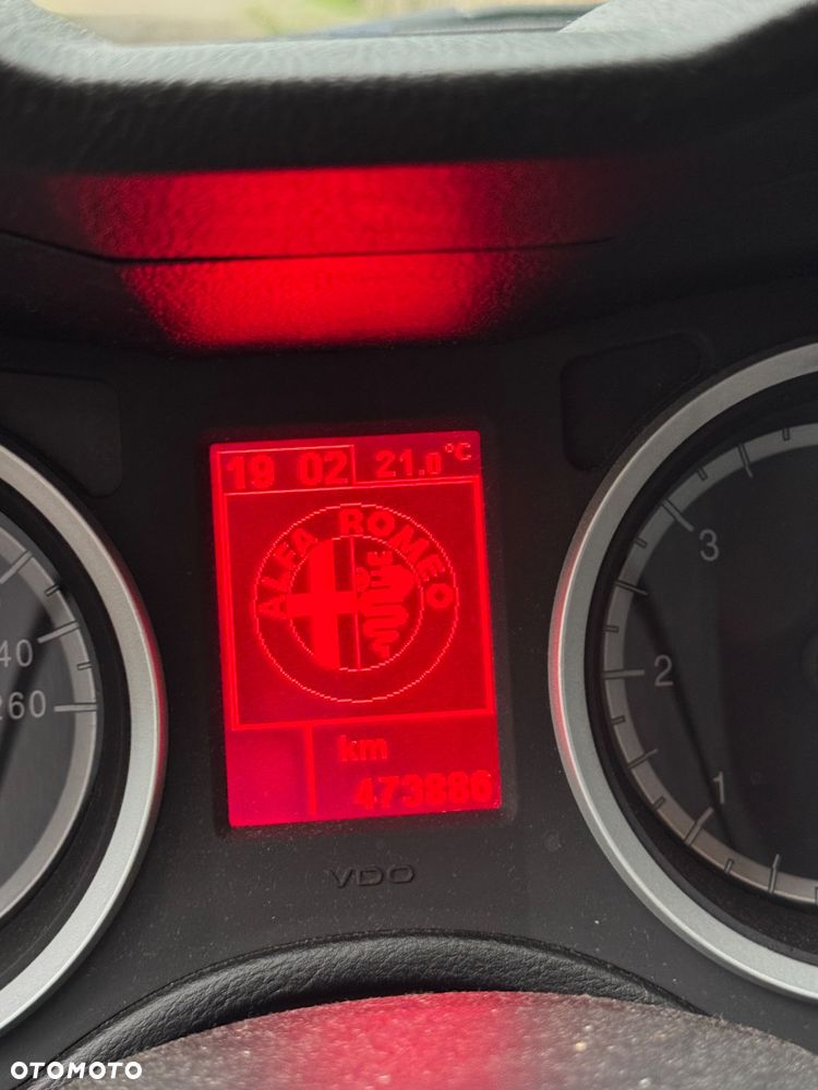 Alfa Romeo 159 1.9JTDM ti - 10