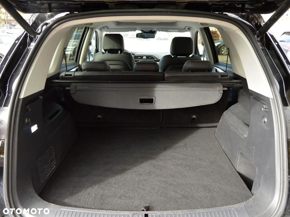 Maxus Euniq 6 - 8