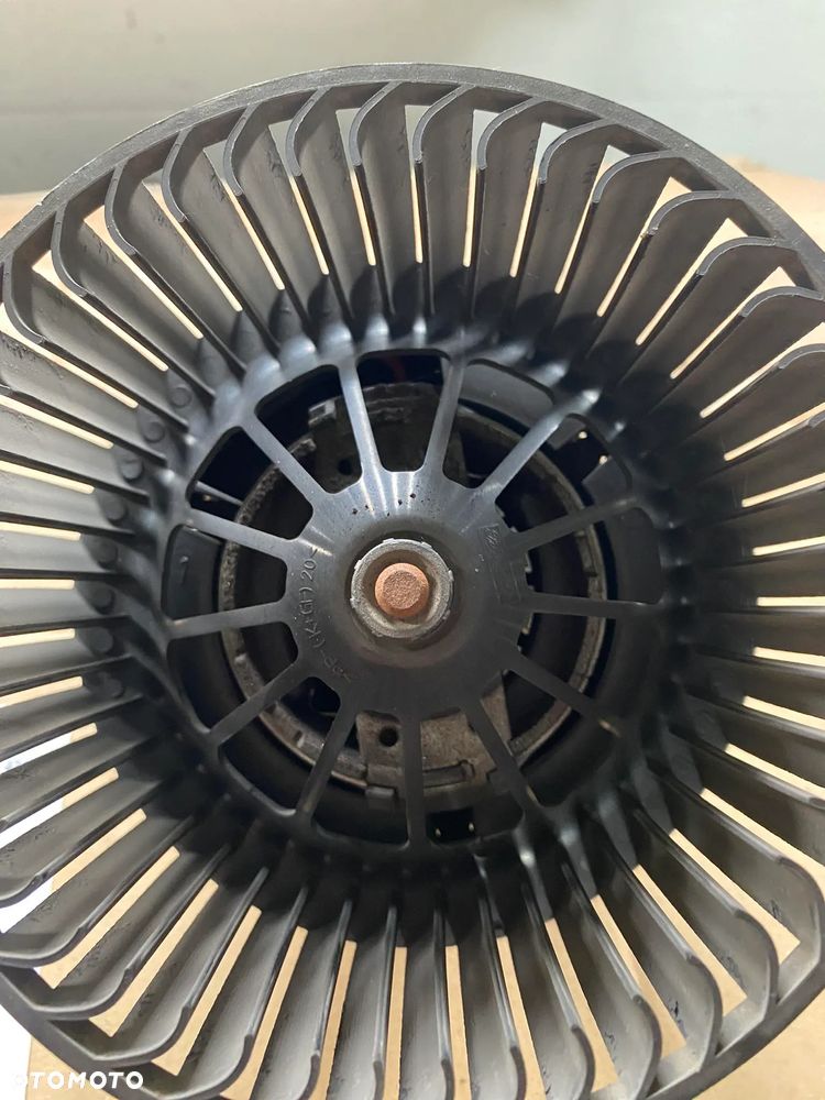 FORD MONDEO MK4 WENTYLATOR NAWIEWU 769t-18456-ca - 3