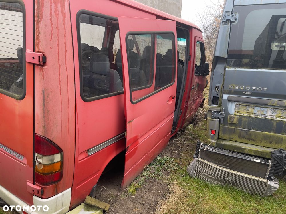 Mercedes-Benz Sprinter 211 CDI 902.621 - 2