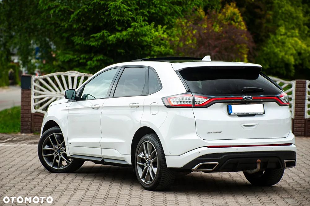 Ford Edge 2.0 TDCi Bi-Turbo 4x4 ST-LINE - 12