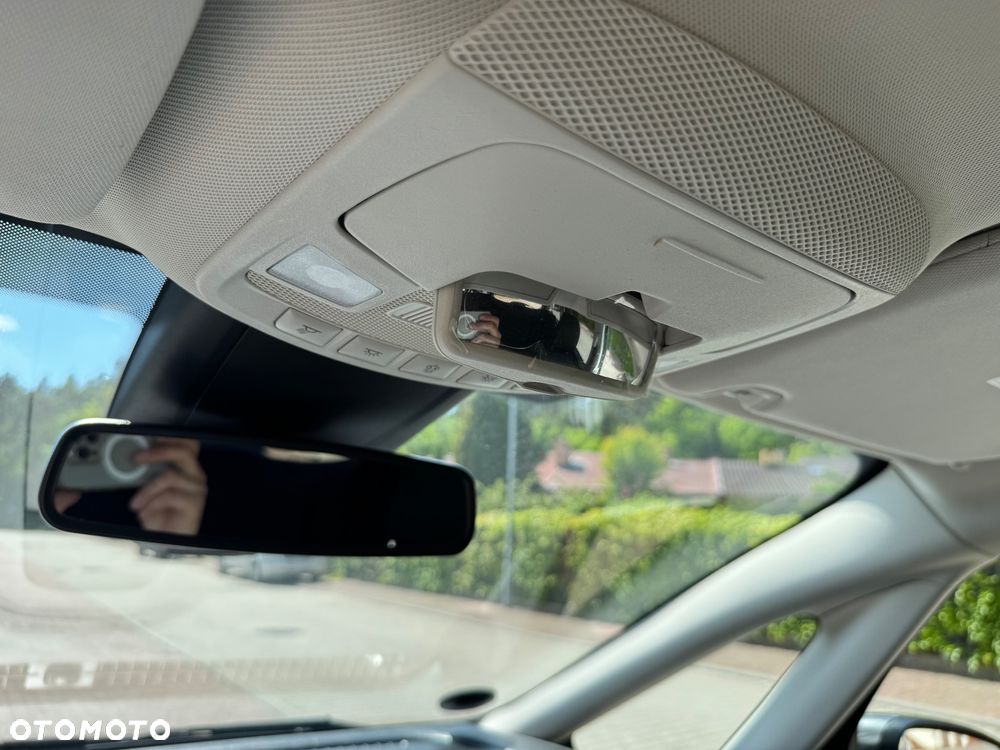 Ford Galaxy 2.0 EcoBlue Titanium - 29